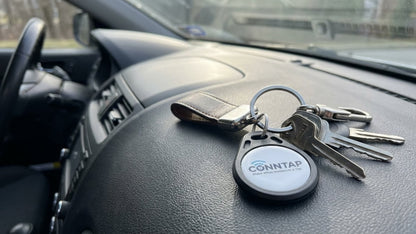 Podcast Beacon — The Smart NFC Keyfob for Effortless Podcast Promotion