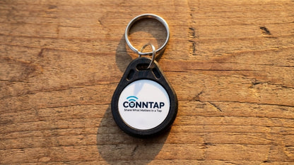 Podcast Beacon — The Smart NFC Keyfob for Effortless Podcast Promotion